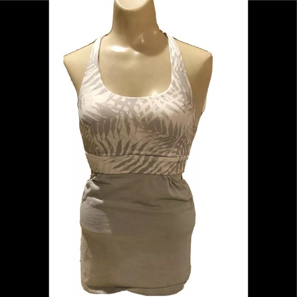 Lululemon Athletic Free to be Gray White Sports Bra Size 2 - Picture 1 of 5